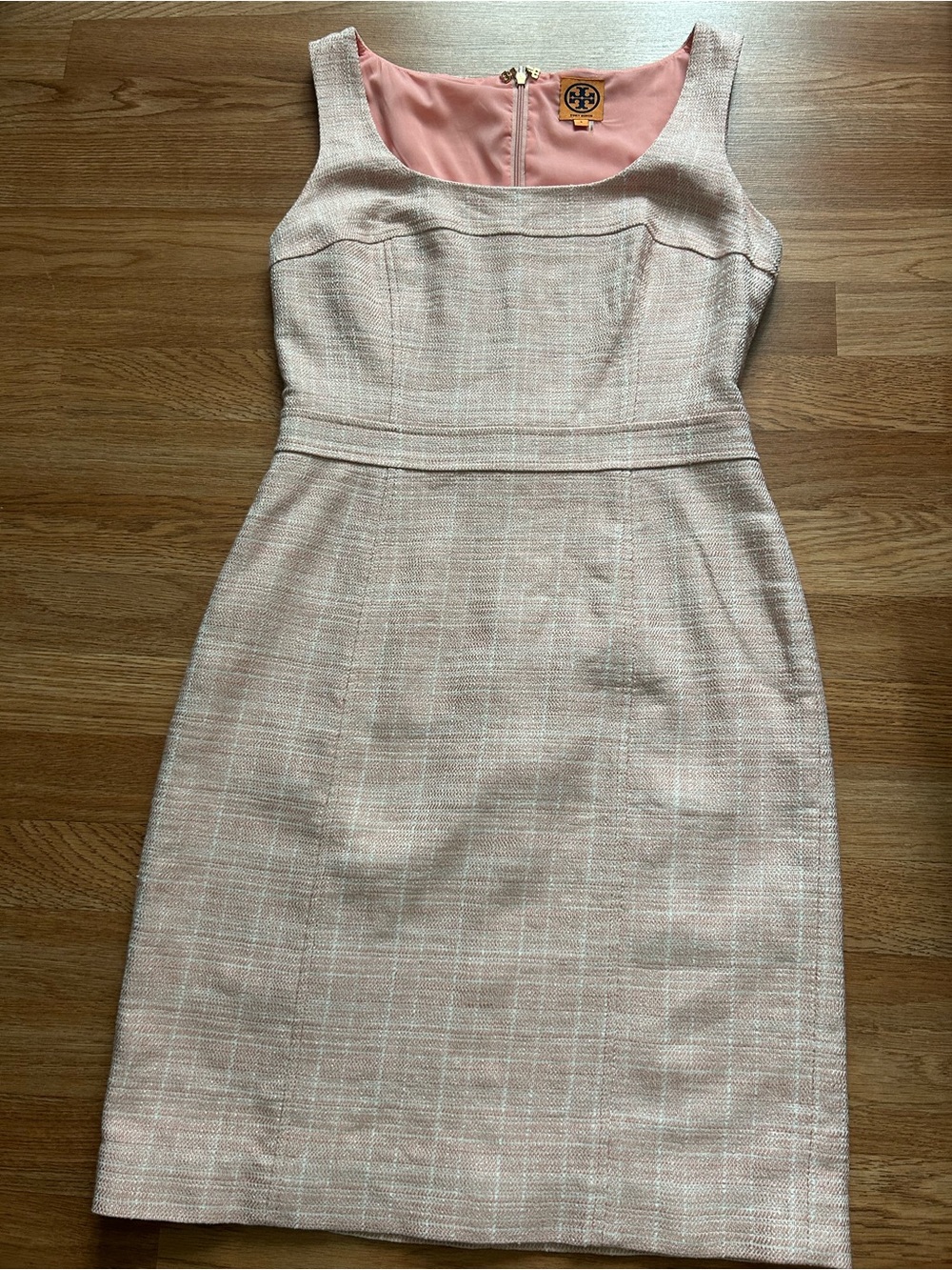 Tory Burch Pink Tweed Sheath Dress.Size 6